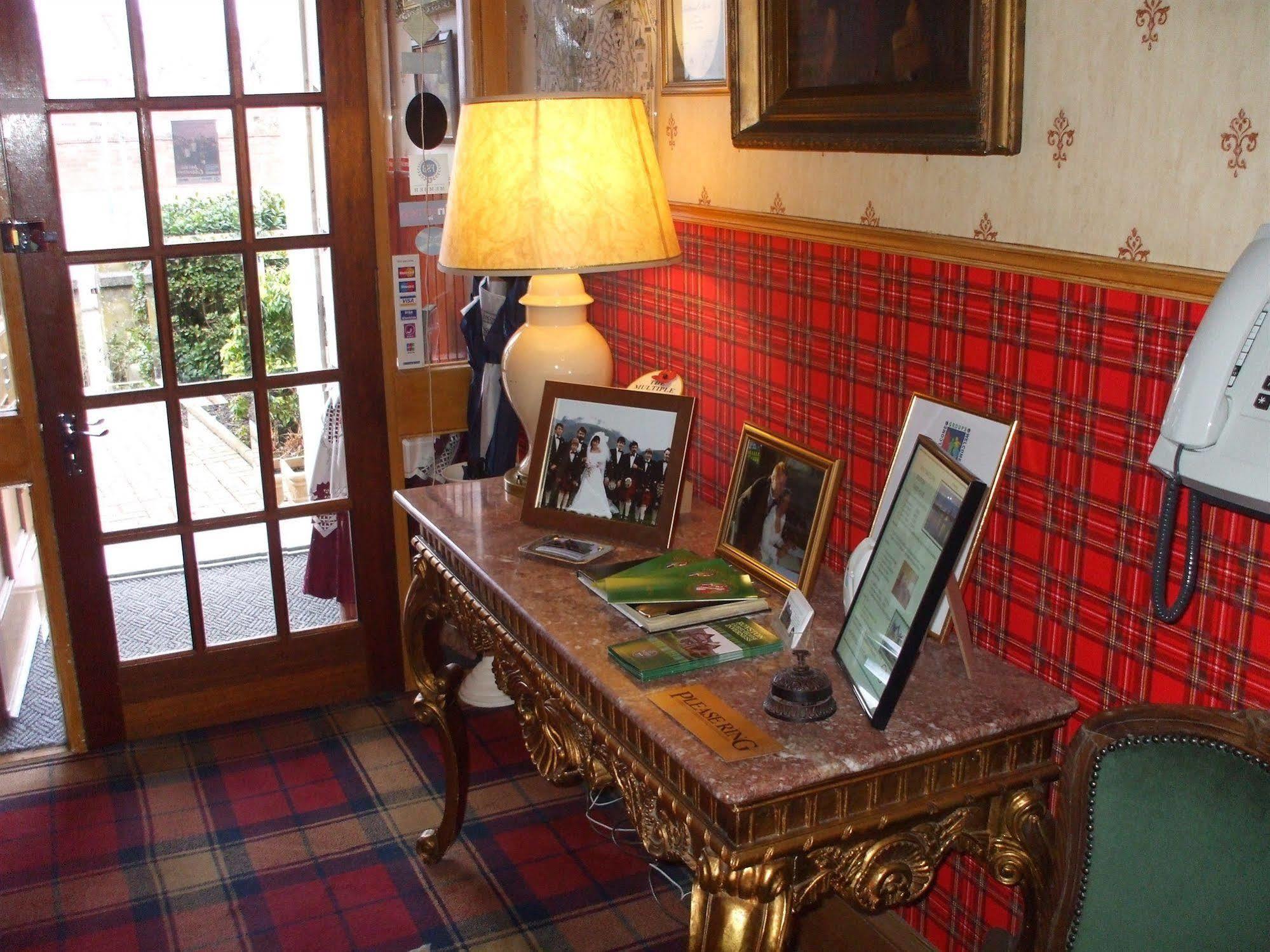 Royston Guest House Inverness Extérieur photo